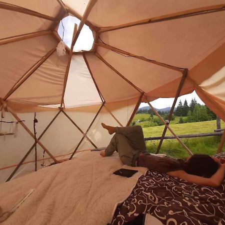 Eco Glamping - Carpathians. Retreat Hub Dzin Space Verkhovyna Luaran gambar